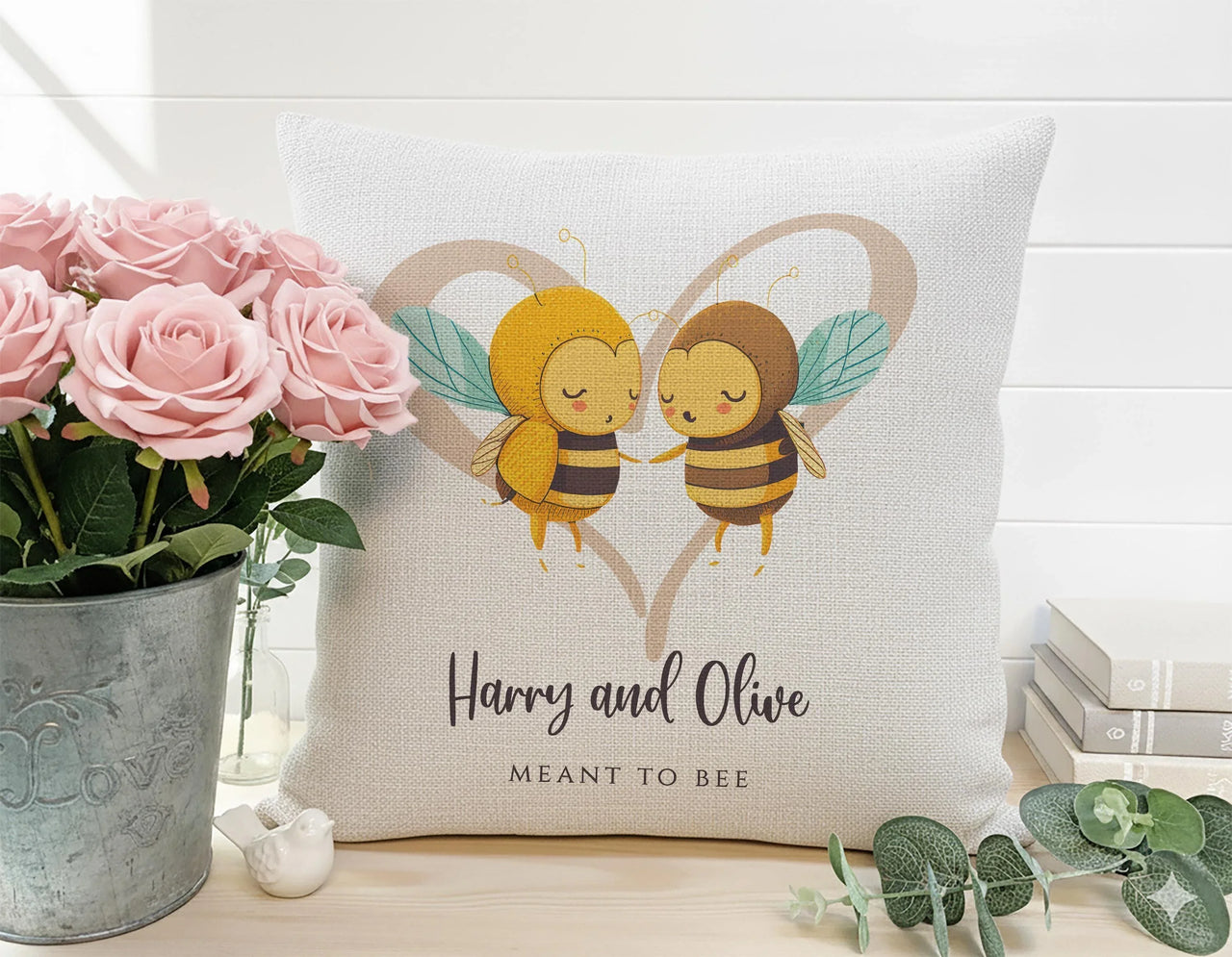 Personalised Bee Cushion – Romantic Keepsake With Custom Name Pillow & Plush Cover DENMARY